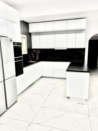 c63acc5a-654d-47da-aa4a-ed24e111d32a