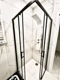 87e86881-c1f7-4d24-a3da-c8c71d58cb3a