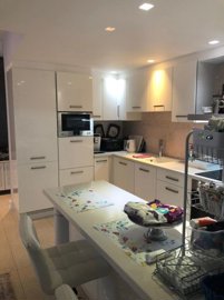 a1905d14-dc34-4b34-962e-63503adc004b