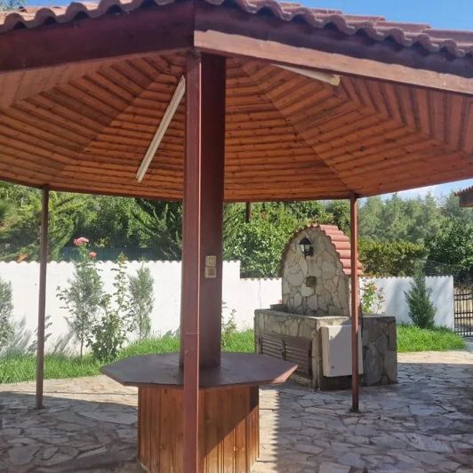 Image No.7-5 Bed House for sale