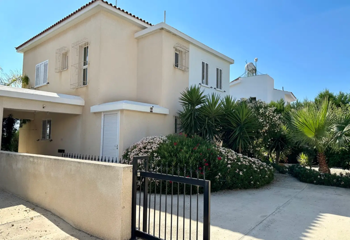 Image No.10-Villa de 3 chambres à vendre à Empa