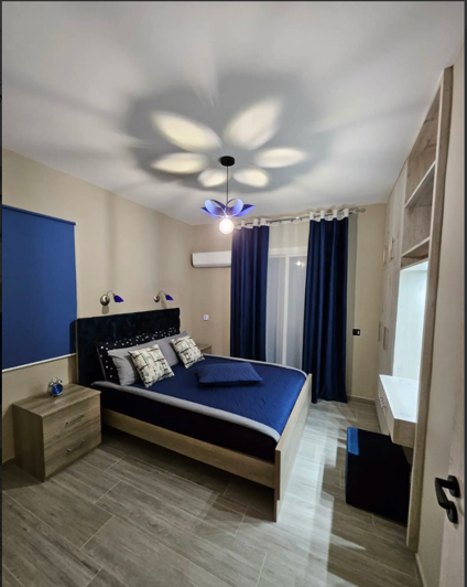 Image No.9-3 Bed House for sale