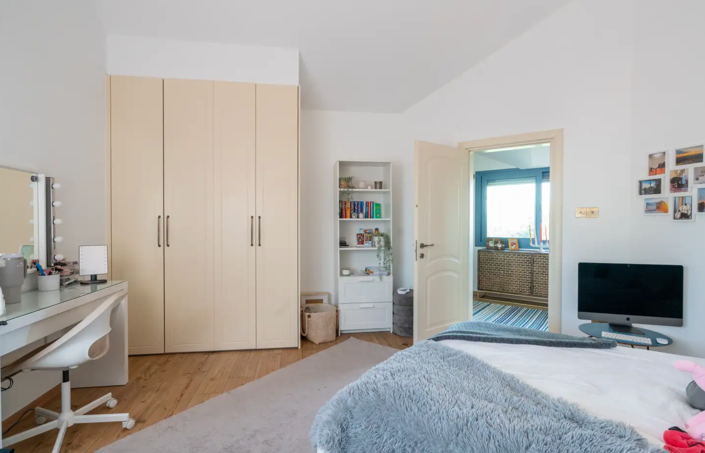 Image No.9-4 Bed Villa for sale