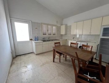 bb73524f-c3af-4df2-8af6-72958e324c54