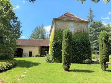 ecf777b1d21884fb2f927cc2103599c1334241f92b144