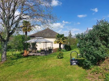 18ecb3638501363cf9b7305ad5e4bdb87a7710a363192