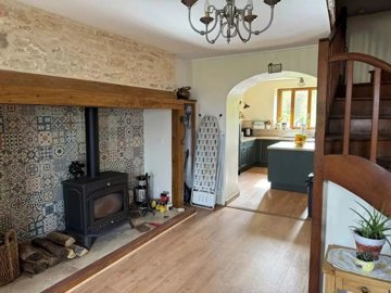 b72411ef741b8f675d14564fef9ac3e54031775da7144