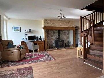 abda2e0bff9fd6163c75498e5e13645e25c2d2fba3144