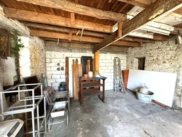 4728ca6e1fa082b9c6c739edfd00846b3e6e83de58144