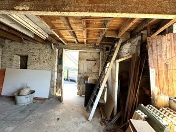 d005e575942ec13e37a425b1576e2092bbf245efe1144