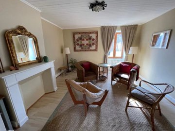 5f1642e86116d5f0817a610dc6cb6e9bdc251e6120144