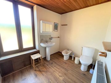 7d0cc511dbfe69bc2cd45dd031a77b5711d8e608aa144