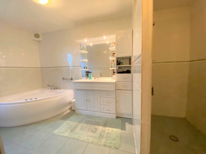 Image No.23-Maison de 5 chambres à vendre à Cazals