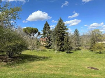 e87c3cd8cba6c7764de1c1136a53bd1c706e11d3f5144