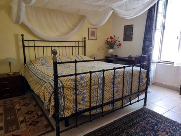 8bea3b69e07387527511c6a993f826d4918fec4a9c144