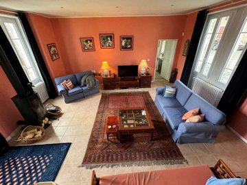 5f0976c8ff3765b9dac37bfae3d083dbd534fe920c144