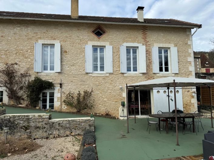 Image No.5-5 Bed House for sale