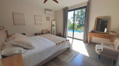 0c18e033d7285bf4bbbf35d02e001f6ea020a9ddab800