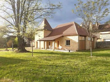 26a089b255fe064eb4f58dc870e9ed2d2d3f8b9d28144