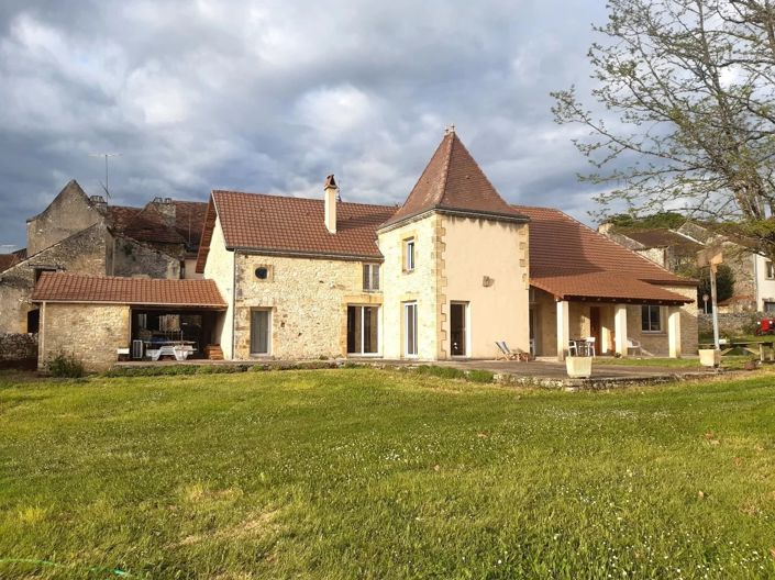 Image No.6-Maison de 5 chambres à vendre à Montcléra