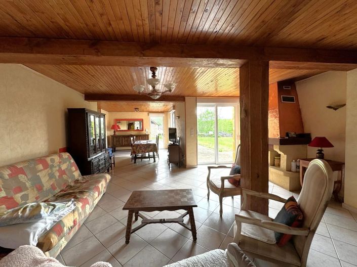 Image No.9-Maison de 5 chambres à vendre à Montcléra