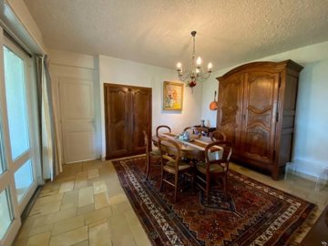 870f0c09417ced9c691e19a5f9ad1db2f43df1e993102