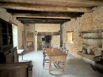 37762308239c7caa784bc17895e31131a25a4dc0cd144