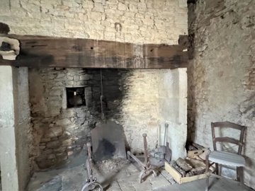 f41e433e8edad293915161620f025ded3bd1cce21d144