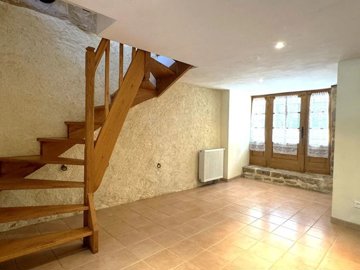 066abac8b8dab53c0f1d7e1a2f0729cf5bd16b9d2b144