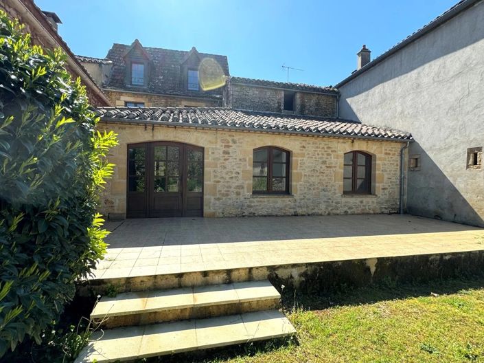 Image No.4-2 Bed House for sale