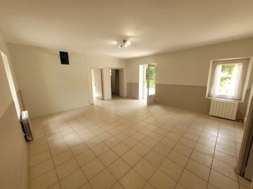 fbae81ef8bee1d0c02afb617df5dce13ef1ff7e1f3144