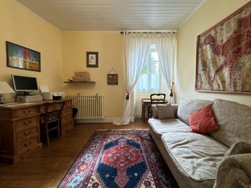 bc305214663f598f3cfdbd3e06e1dcb0bc54c8f1c8144