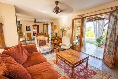 a93d64727d2e86a0f63a22bd3d1946d299e00d342c192