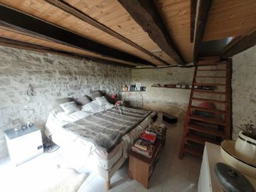 987c605cbb7aa5a3014bb68d91cea4a519d366e95b192