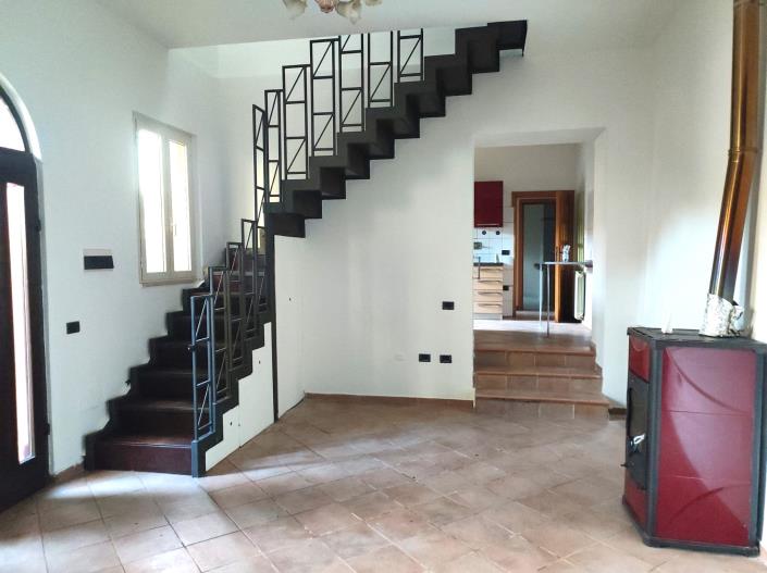 Image No.9-Maison de 3 chambres à vendre à Valtopina