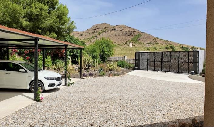 Image No.15-Maison de campagne de 6 chambres à vendre à El Carmoli