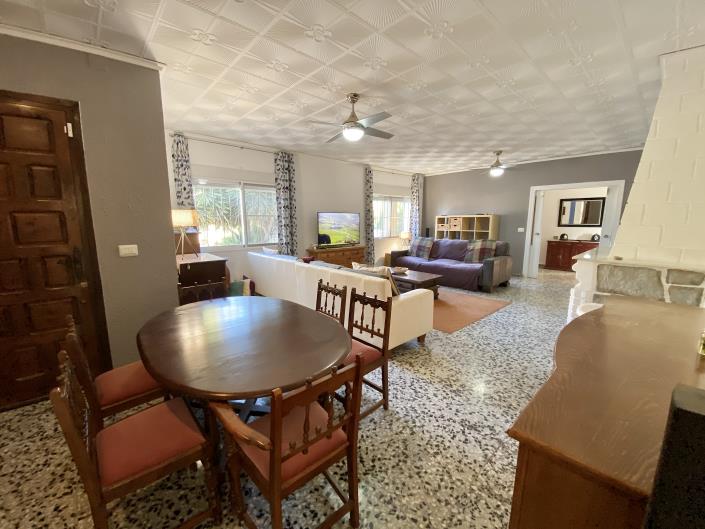 Image No.42-Maison de campagne de 6 chambres à vendre à El Carmoli