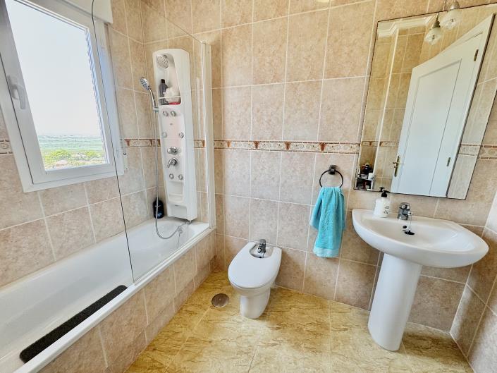 Image No.23-Maison / Villa de 4 chambres à vendre à El Carmoli