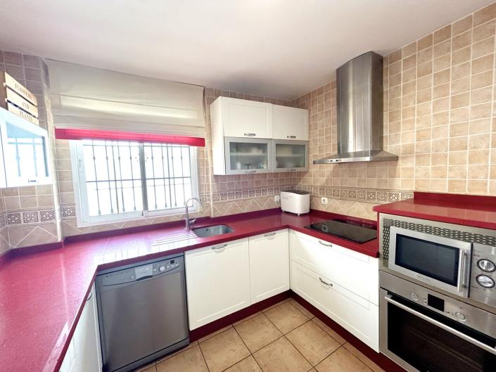 Image No.11-5 Bed House/Villa for sale