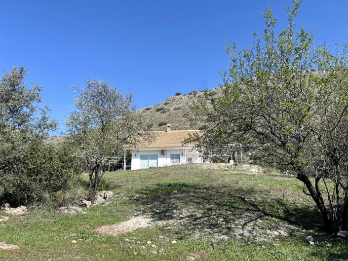 Image No.3-Cortijo de 2 chambres à vendre à Priego de Córdoba