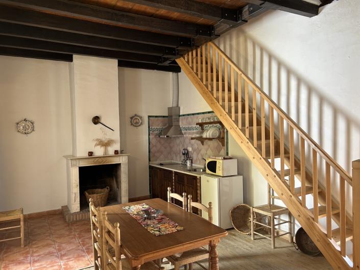 Image No.14-6 Bed Village House for sale