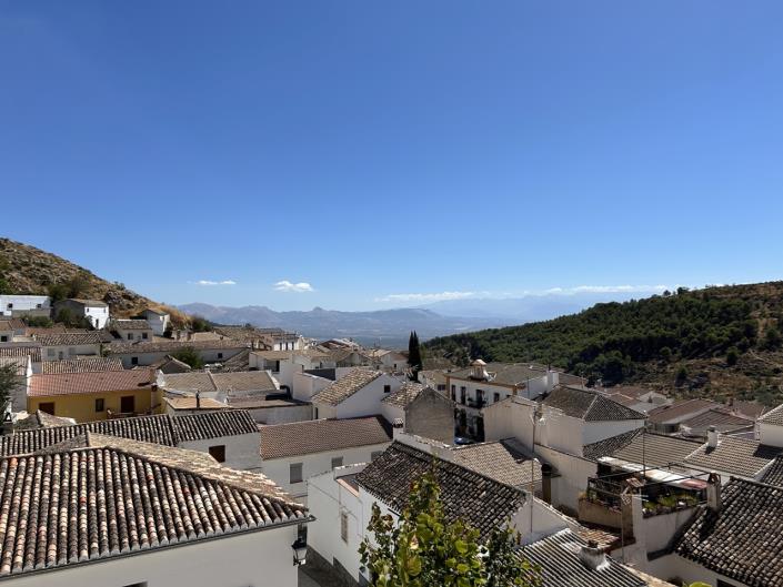 Image No.23-6 Bed Village House for sale