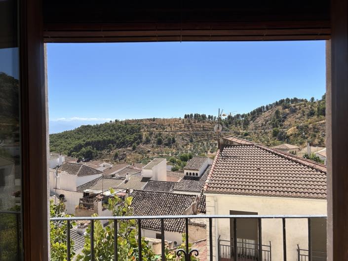 Image No.24-6 Bed Village House for sale