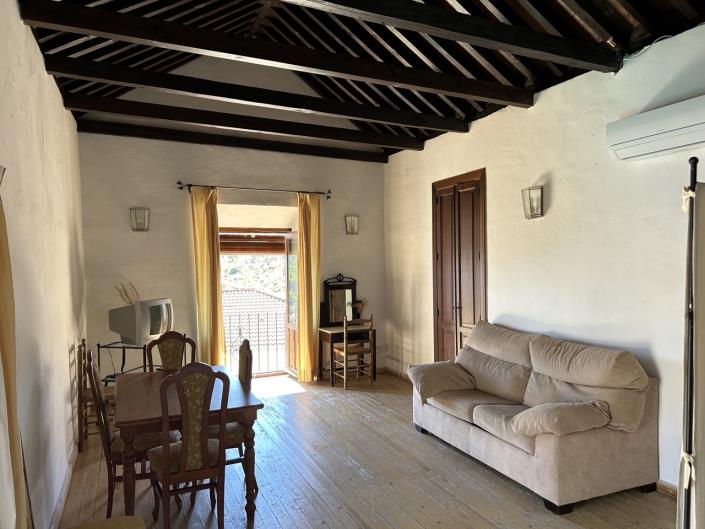 Image No.25-6 Bed Village House for sale