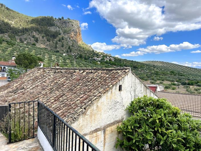 Image No.15-3 Bed Village House for sale