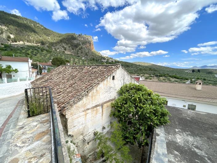 Image No.17-3 Bed Village House for sale