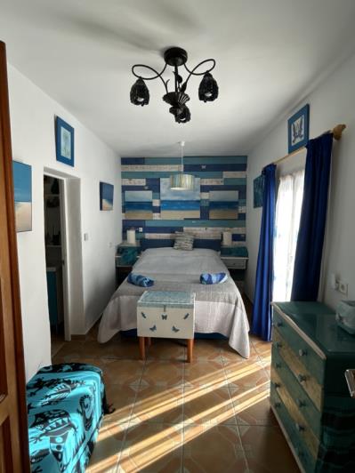 Image No.48-5 Bed Villa / Detached for sale