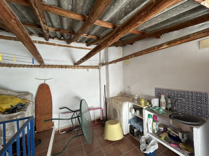 Image No.7-5 Bed Townhouse for sale