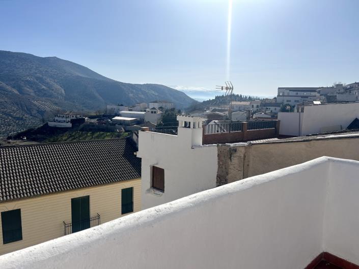 Image No.29-5 Bed Townhouse for sale