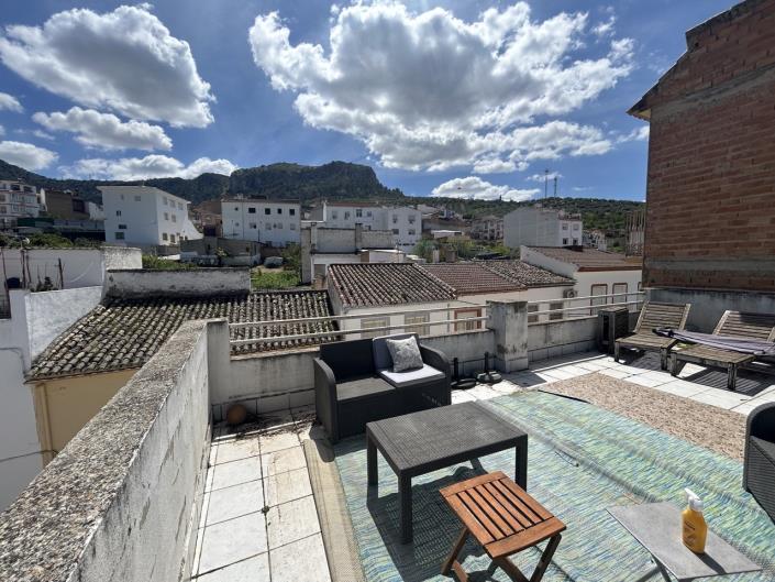 Image No.4-2 Bed Townhouse for sale